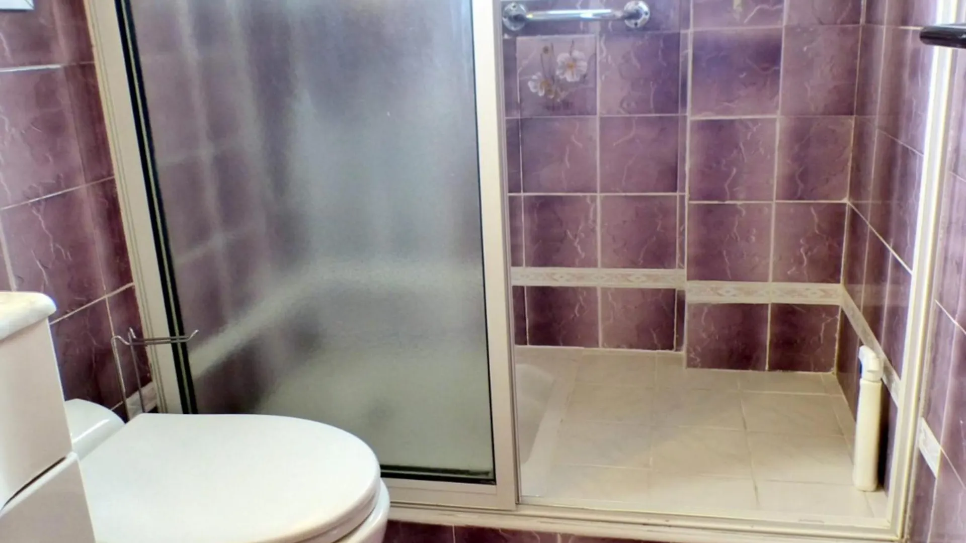 Holiday home Spacious House With Garden Six-Fours-Les-Plages